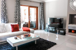 Modern Home in Pretoria near Menlyn Mall